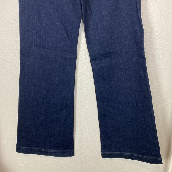 Levis dark wash wide leg jeans - Picture 7 of 8